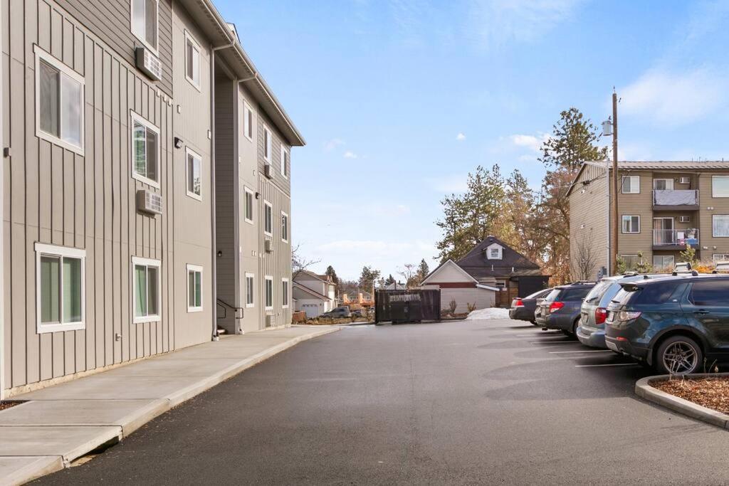 Apartment Brand New 2 Bd 2 Bth Near Dt And Perry District Spokane
