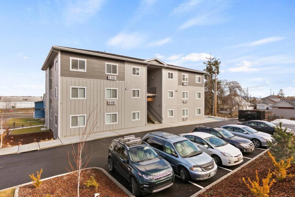 Apartment Brand New 2 Bd 2 Bth Near Dt And Perry District Spokane